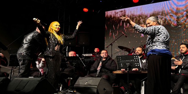 Pınar Eliçe... ROMANLARLA DANS ETTİ!