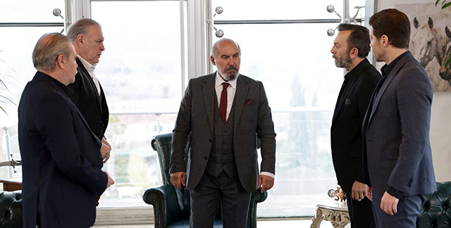 Hudutsuz Sevda... NİHAT'IN ACIMASIZ KARARI!