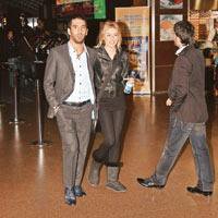 Arda Turan... SİNEM İÇİN SİNEMA KAPATTI!