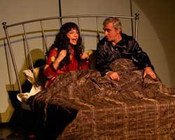 Kabare Dev Aynası Tiyatrosu'nun İlk Duygusal Oyunu... "KÜÇÜK AMA ÖNEMLİ BİR ROL"