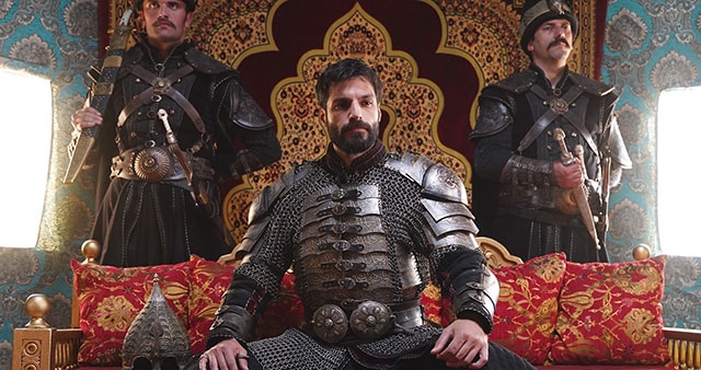 Mehmed: Fetihler Sultanı... ÇANDARLI'NIN AHMED'İ TAHTA ÇIKARMA PLANLARI!