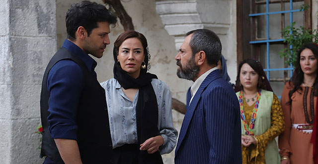 Kara Ağaç Destanı... ÖMER VE CELAL AĞA KARŞI KARŞIYA!
