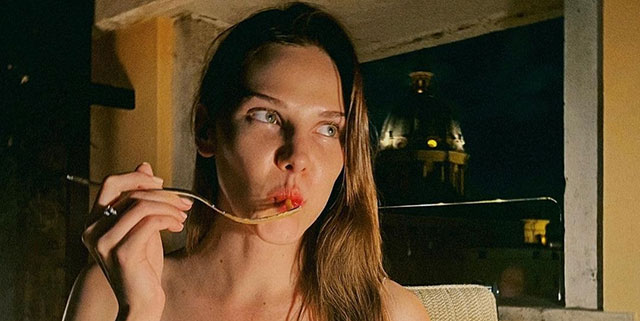 Alina Boz...  'KÜFÜR' KRİZİNE AÇIKLAMA YAPTI!