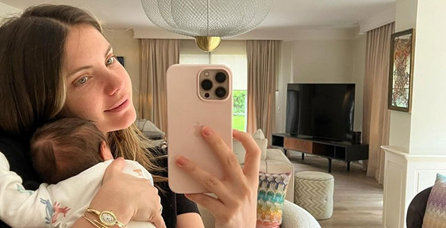 Eda Ece... 'MİNNOŞUMLA GÜNLER BÖYLE GEÇİYOR!'