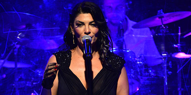 Aslı Zen... 'BENİMLE KİMSE SAVAŞMIYOR'