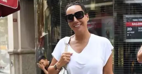 Asena... TANYELİ'Yİ ZİYARET ETTİ!