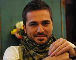 Engin Altan Düzyatan... YÖNETMEN OLARAK GÖRÜCÜYE ÇIKIYOR!