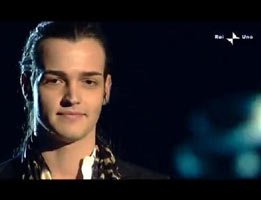 SANREMO'YU GENÇ ŞARKICI VALERİO SCANU KAZANDI!..