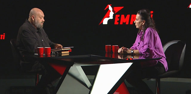 Perihan Savaş... 'AŞKIN ÖMRÜ 1 YILDIR!'