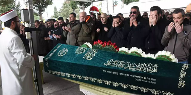 Cengizhan Sabuncu... SON YOLCULUĞUNA GÖZYAŞLARIYLA UĞURLANDI!