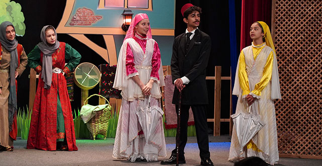 Kod Adı Kırlangıç... KIRLANGIÇLAR TİYATRO SAHNESİNDE!