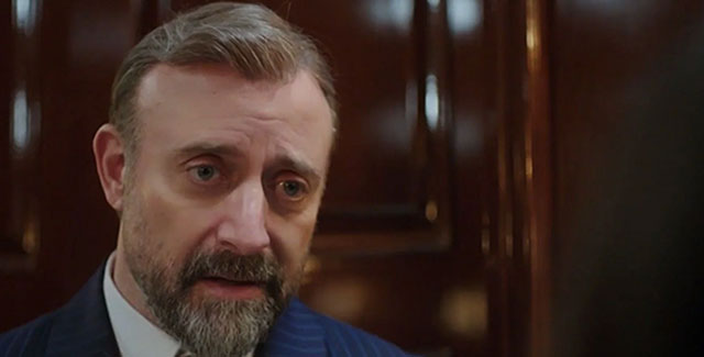 Halit Ergenç... YENİ ROLÜNE SAÇLARI DAMGA VURDU!