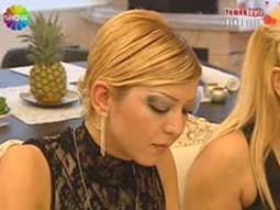 "Yemekteyiz"... YEMEK Mİ YEDİLER, DAYAK MI?