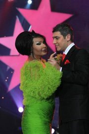 Bülent Ersoy... "KOCAMIN HEM KARISI HEM ÇOCUĞUYUM" ...