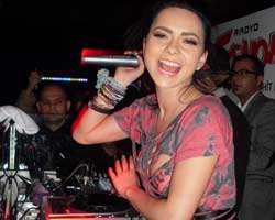 İSTANBUL GECELERİNDE ÇİNGENE İNNA RÜZGARI ESTİ!