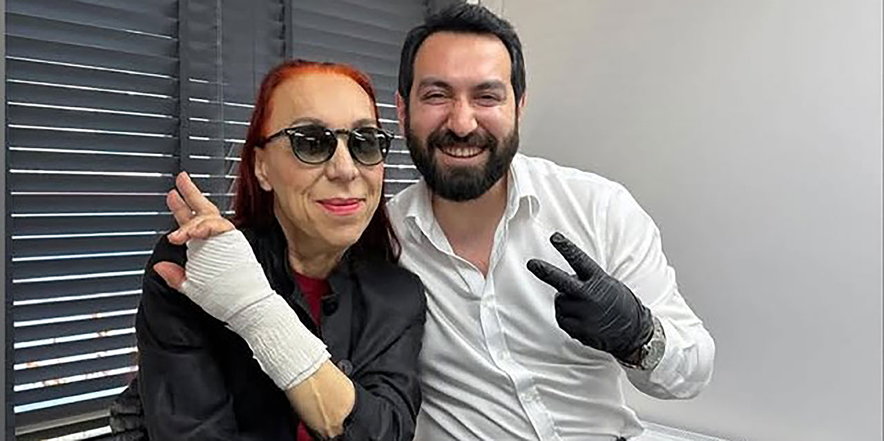 Leman Sam… PARMAKLARINDAN AMELİYAT OLDU !