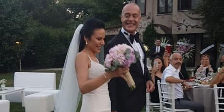 Şenay Lambaoğlu-Erhan Ertürk… BOŞANDILAR!