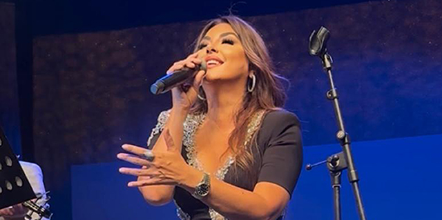 Aslı Hünel... ANNE ACISINDAN SONRA İLK KONSER!