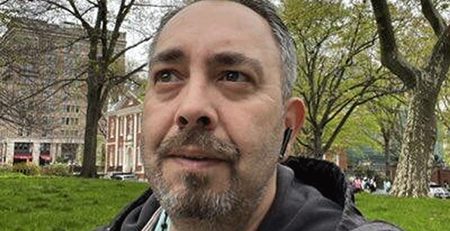 Senarist ve yazar Şafak Güçlü... 46 YAŞINDA KANSERE YENİLDİ!
