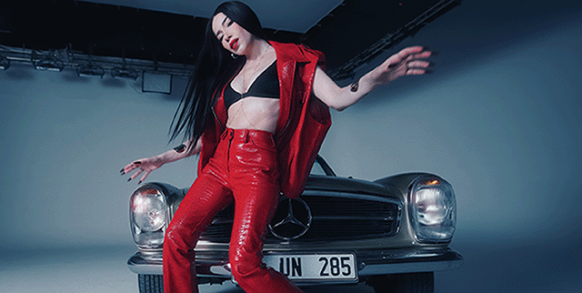 Burcu Güneş... YENİ TEKLİ; 'NERESİNDEYİZ AŞKIN?'