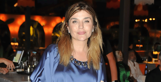 Gonca Vuslateri... KIZINI PAYLAŞTI; ANNESİNİN KOPYASI!