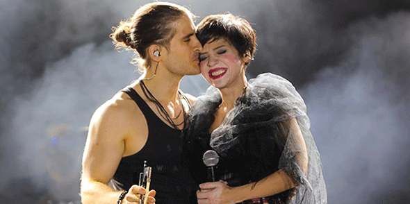 Aydilge - Utku Barış Andaç... KONSERDE AŞK TAZELEDİLER!