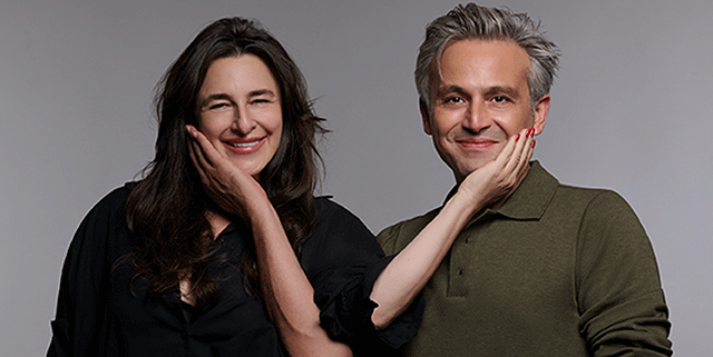 Esra Dermancıoğlu... YENİ BİR TİYATRO DENEYİMİ; YAZDI, OYNADI, YÖNETTİ!