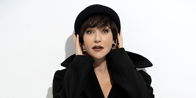 Şevval Sam... EĞLENCELİ ŞARKI 'PARALI'