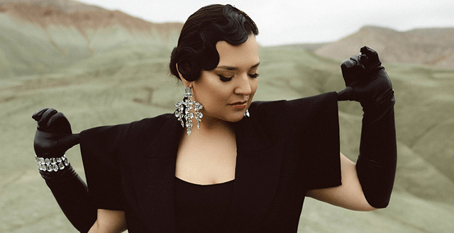 Tuğçe Kandemir... ANNELİK SONRASI İLK ŞARKI!