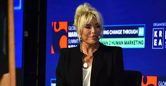 Ajda Pekkan... 40 MİLYONLUK ÇİKOLATA!