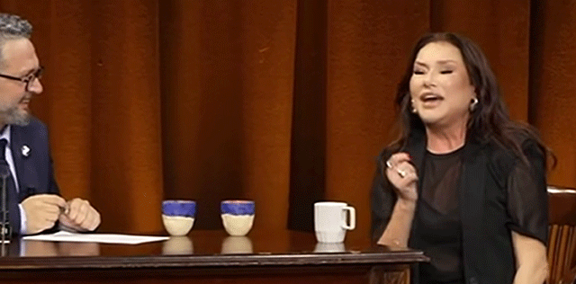 Deniz Seki... 'HAYATIMI TİYATRO OLARAK GÖRMEK İSTERİM!'