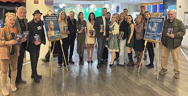 Janserey Nalân Yıldız... DİGİTAL ÇAĞIN MANİFESTOSU; 'ZİHİN HAKLARI EVRENSEL BİLDİRGESİ' OKUNDU!