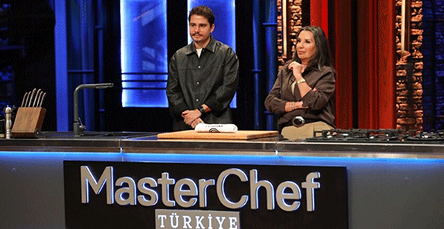 MasterChef Türkiye 2025... ÜNLÜ OYUNCULAR ŞEF ÖNLÜĞÜ GİYİYOR!