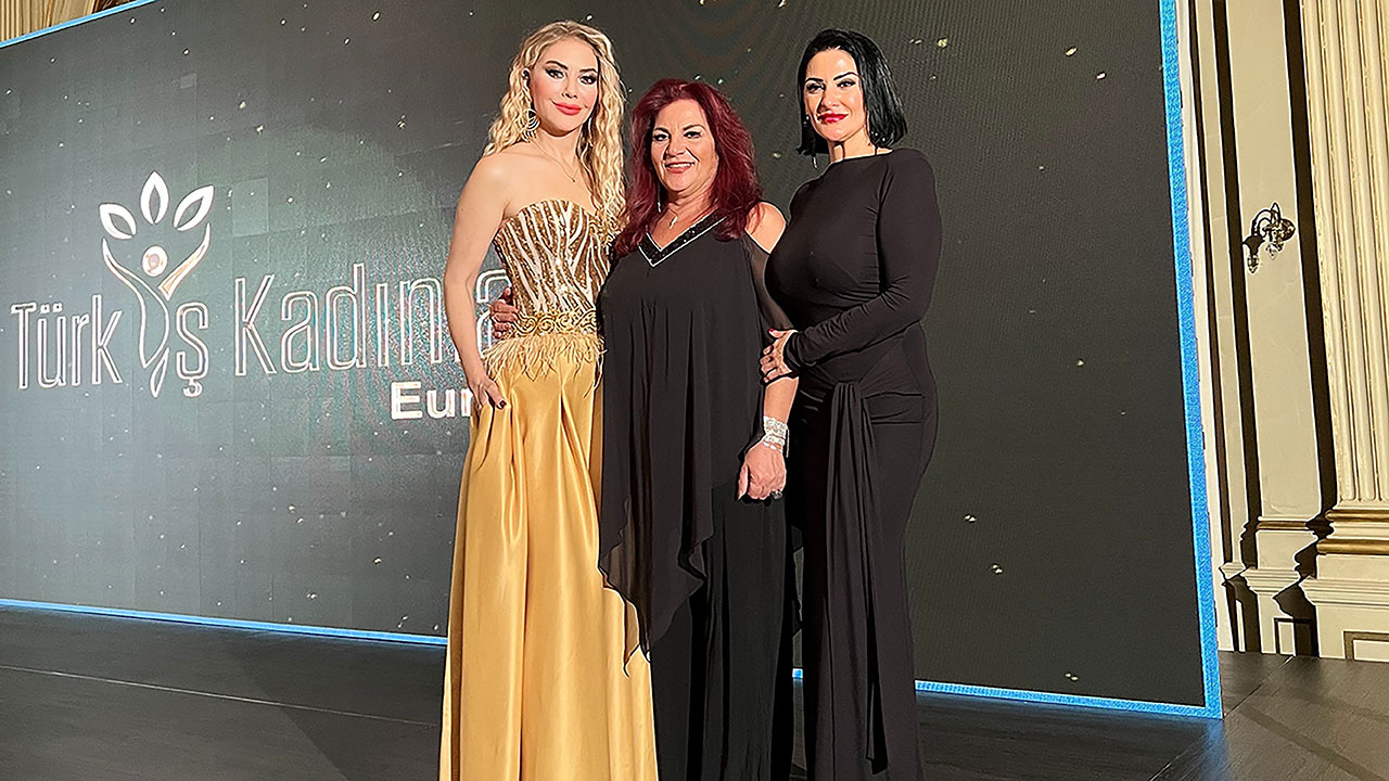 TÜRK İŞ KADINLARI AVRUPA SAHNESİNDE