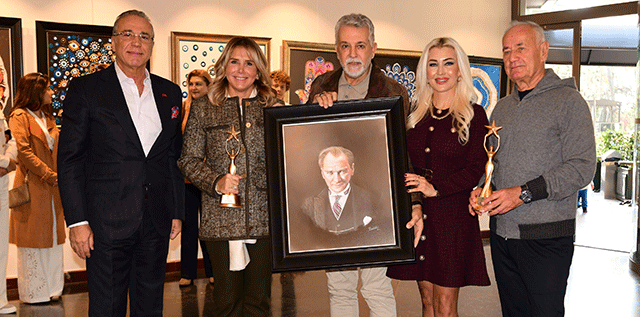 Engelsiz Yaşam Vakfı... 'KÜLLERİNDEN DOĞAN UMUT' SERGİSİ!