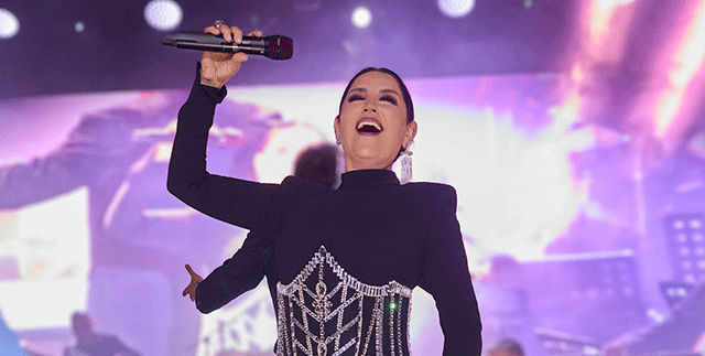 Aşkın Nur Yengi... ANADOLU YAKASI'NDA SENFONİK KONSER!