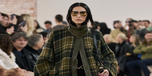 Moda editörleri açıkladı... KIŞ SEZONUNUN YÜKSELEN RENGİ BELLİ OLDU!..