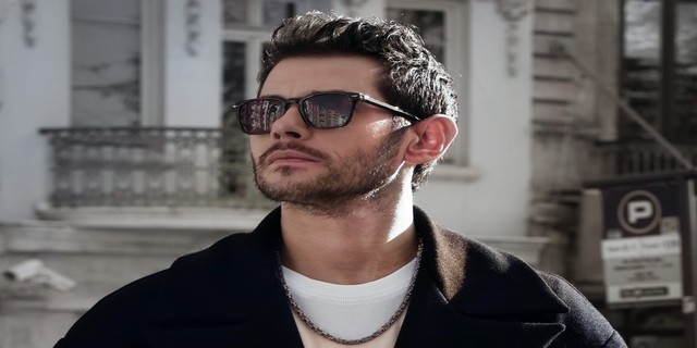 Cem Belevi... AŞKA DAİR YALIN BİR ANLATI "MUCİZE"!..