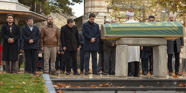 Gönül Dağı... İRFAN'IN VEFATI KAYA AİLESİNİ YASA BOĞAR!