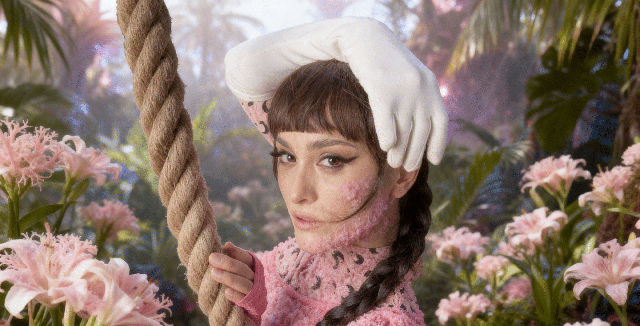 Elif Kaya... İLK KEZ  BİR SEZEN AKSU ŞARKISI İLE KARŞIMIZDA!..