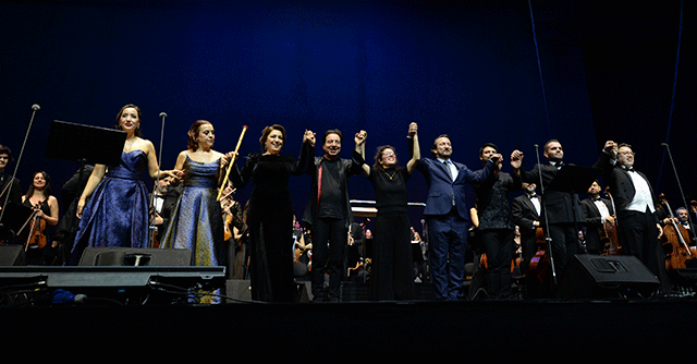 Fazıl Say... MOZART İLE MEVLANA'YI BULUŞTURDU!