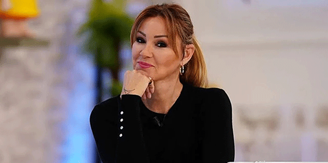 Pınar Altuğ... PARA İSTEYEN TAKİPÇİSİNE; "BENCE SAYI SAYMAYI BİLMİYOR"