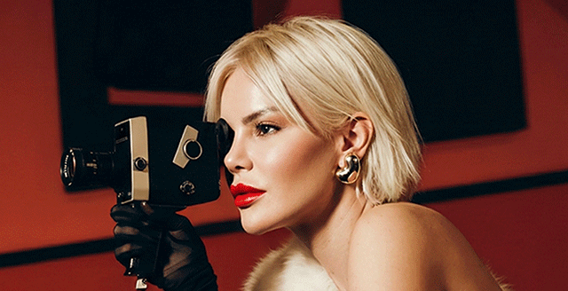 Ömür Gedik... SİNEMADAN İLHAM ALAN YENİ TEKLİ; 'YAN YANA'