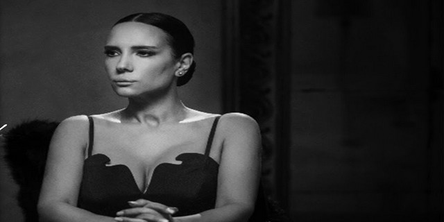 Gülay Eralp... BEYOĞLU'NDA SEZEN AKSU VE AHMET KAYA RÜZGARI!..