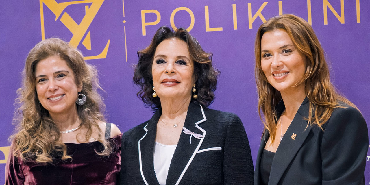 Hülya Koçyiğit… “GENÇ KIZLARIMIZ ESTETİKTEN UZAK DURMALILAR”!