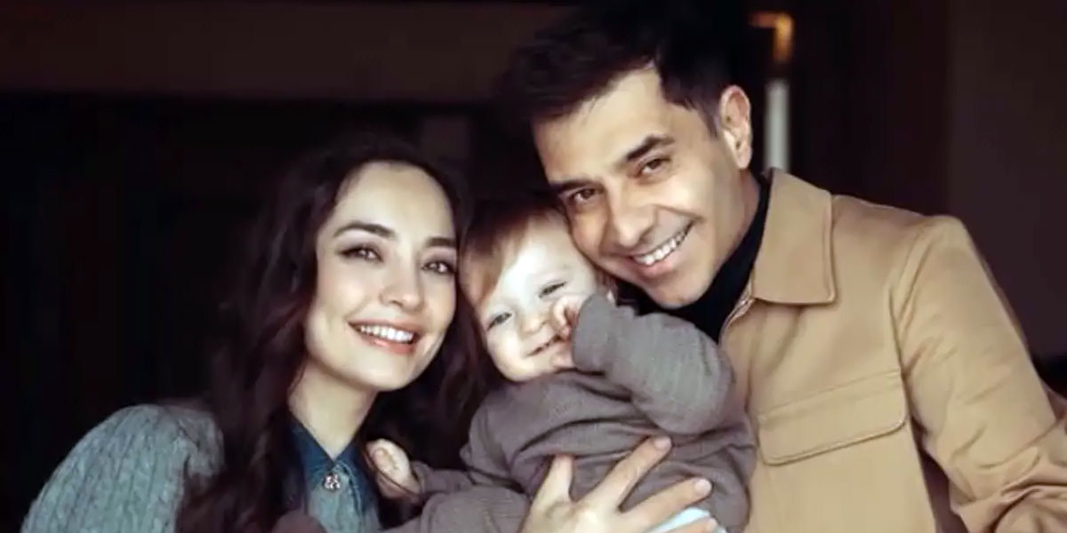 Cansel Elçin... OĞLU ATLAS'IN İLK ADIM MUTLULUĞU!