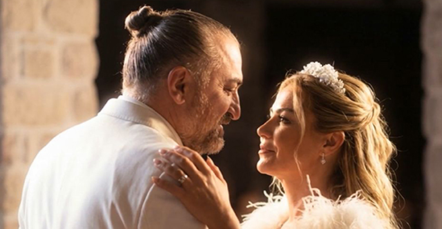 Volkan Konak... KUZEYİN OĞLU BÜYÜK AŞKI İÇİN SÖYLEDİ: "AL ÖMRÜMÜ"