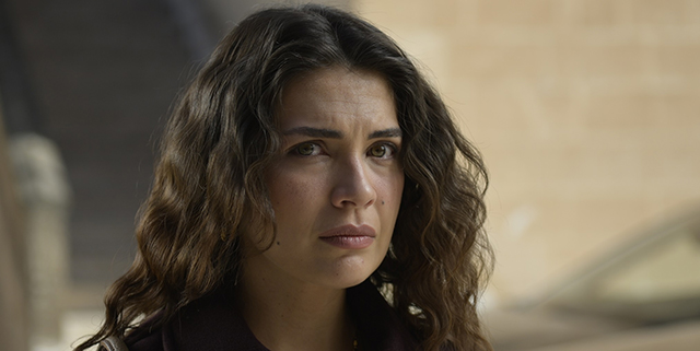 Halef: Köklerin Çağrısı... YILDIZ, MELEK'LE ARDEŞ OLDUĞUNU ÖĞRENİR!