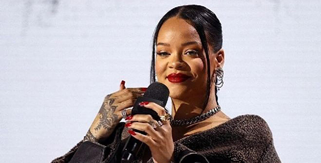 Rihanna... 10 YIL ARADAN SONRA STÜDYOYA GİRDİ!