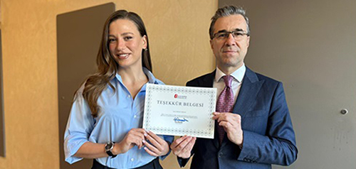 Serenay Sarıkaya... VERGİ DAİRESİ'NDEN TEŞEKKÜR BELGESİ!